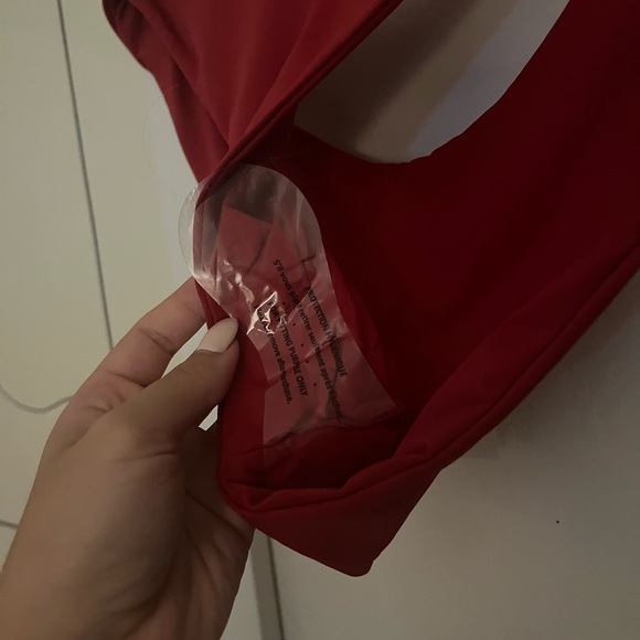 Dynamite red bikini never worn - Picture 4 of 6